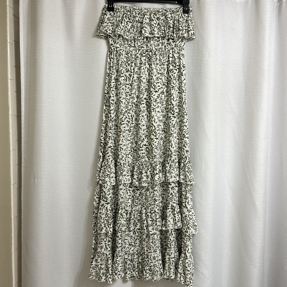 NWT YIDARTON strapless, casual maxi dress.  Size L - Picture 2 of 6